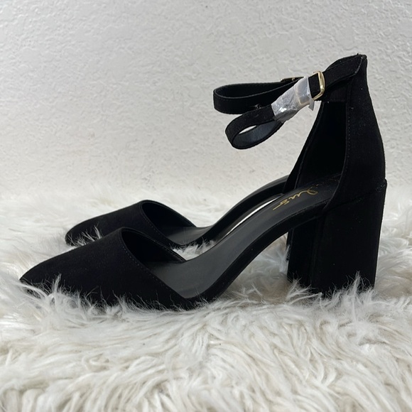 LULUS Ellarose Black Suede Ankle Strap Chunky Heels Size 8.5 NEW - Picture 7 of 16